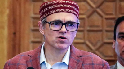 Facing dissent, Omar Abdullah raises Delhi’s pollution to taunt ‘silent’ NC MPs | India News