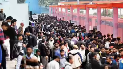 बिहार चुनाव: राज्य की बेरोज़गारी में गिरावट वैसी क्यों नहीं है जैसी दिखती है | पटना समाचार