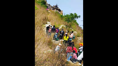 CUSB भूविज्ञान के छात्रों को यूपी, एमपी में व्यावहारिक प्रशिक्षण मिलता है | पटना समाचार
