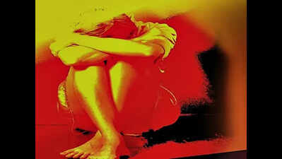 महिला ने जेल अधिकारी पर लगाया शोषण का आरोप, एसपी कार्यालय में किया आत्महत्या का प्रयास समस्तीपुर | पटना समाचार