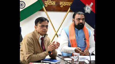 उप मुख्यमंत्री ने घर तक पुलिस सेवाएं प्रदान करने के लिए नागरिक सेवा पोर्टल लॉन्च किया | पटना समाचार