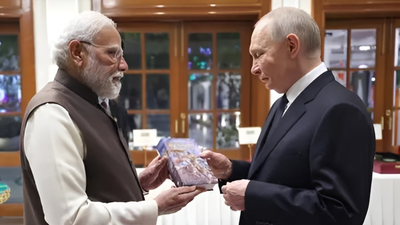 Assam tea, Kashmiri saffron & more: What PM Modi gifted Putin — in pictures | India News