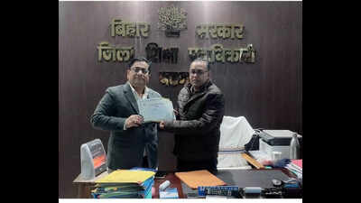 मनेर के शिक्षक ने जीता उत्कृष्टता पुरस्कार | पटना समाचार