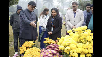 राजेंद्र प्रसाद केंद्रीय कृषि विश्वविद्यालय के कार्यक्रम में फूलों की व्यावसायिक संभावनाओं की खोज | पटना समाचार